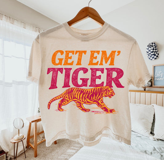 Get em Tiger cropped tee